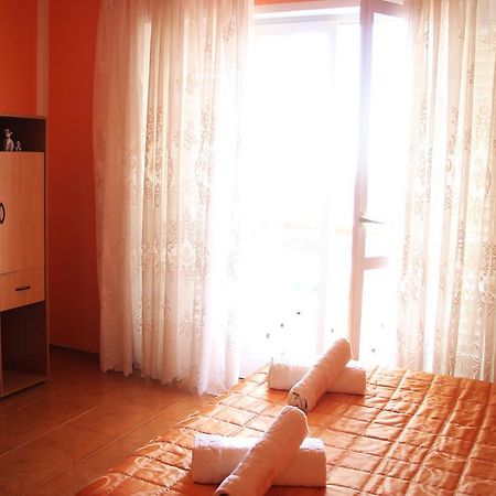 Alvanita Apartments Ulcinj Bagian luar foto