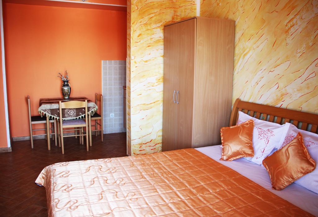 Alvanita Apartments Ulcinj Bagian luar foto