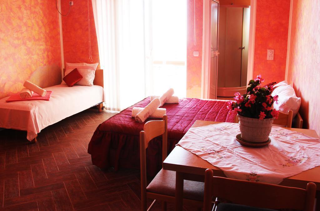 Alvanita Apartments Ulcinj Bagian luar foto