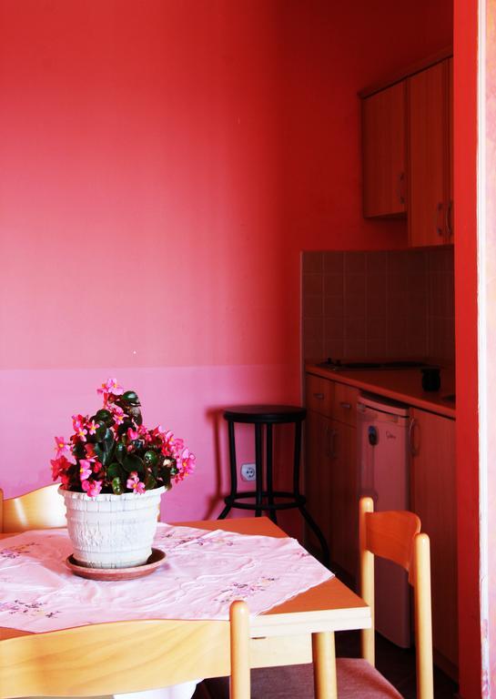 Alvanita Apartments Ulcinj Bagian luar foto