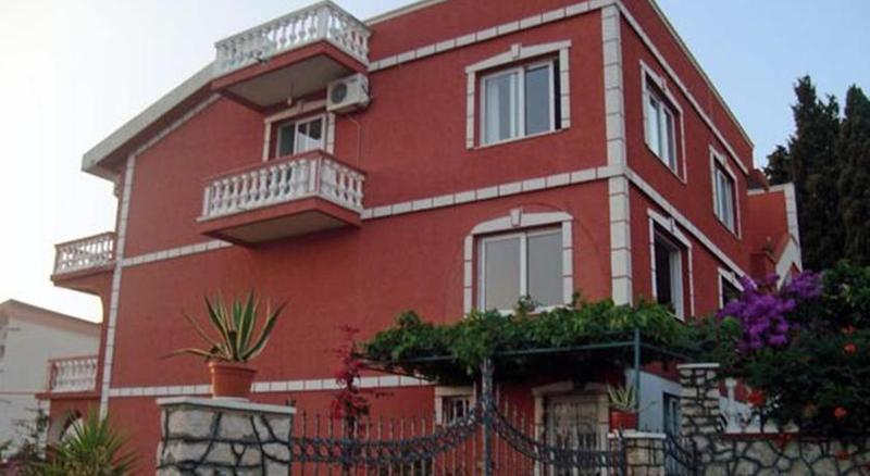 Alvanita Apartments Ulcinj Bagian luar foto