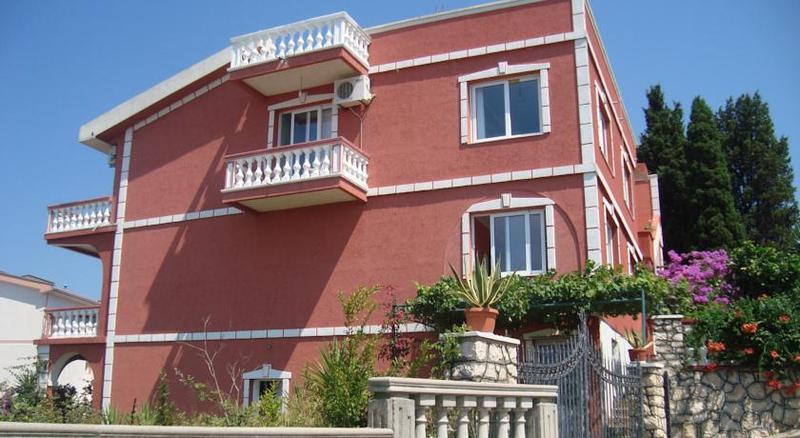 Alvanita Apartments Ulcinj Bagian luar foto
